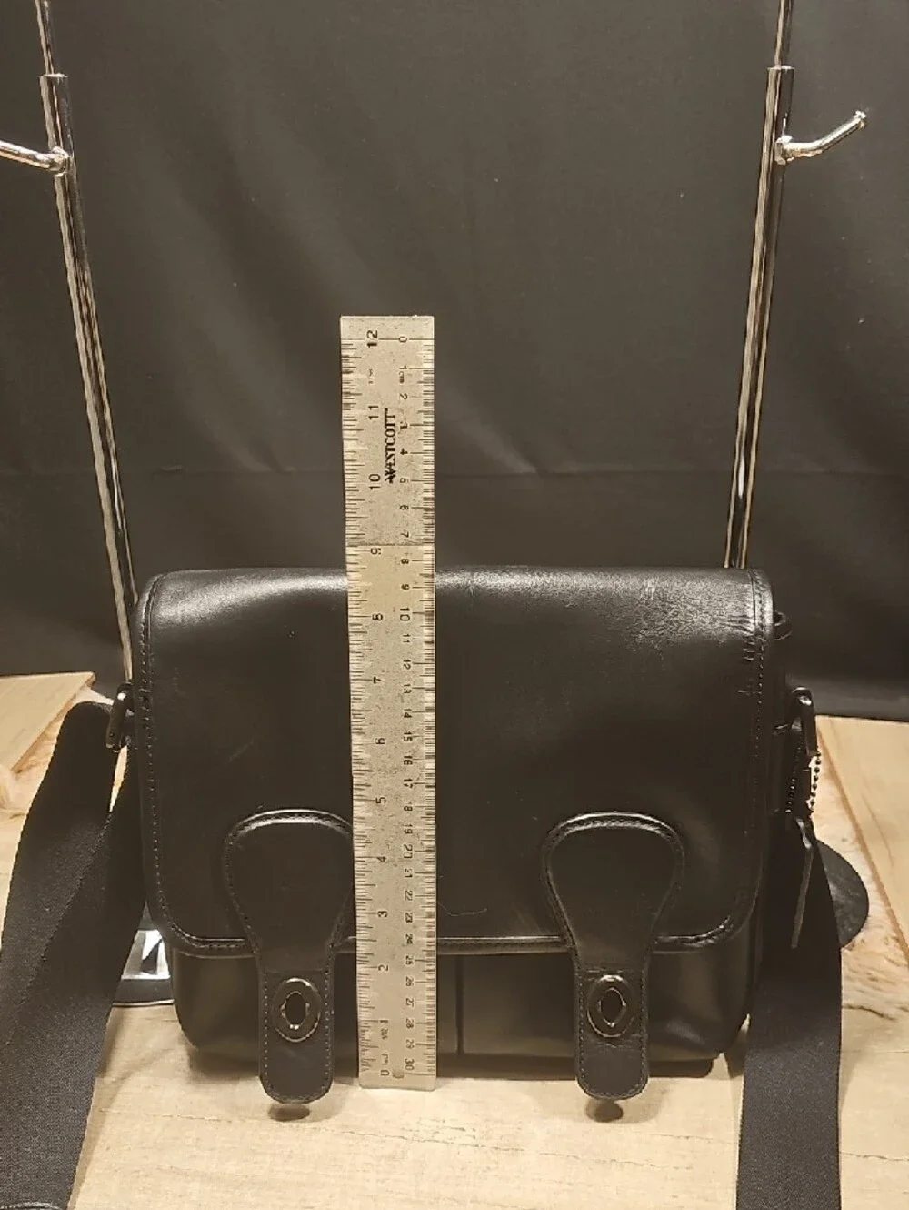 Coach Black Leather Men’s Messenger Bag with Adjustable Strap